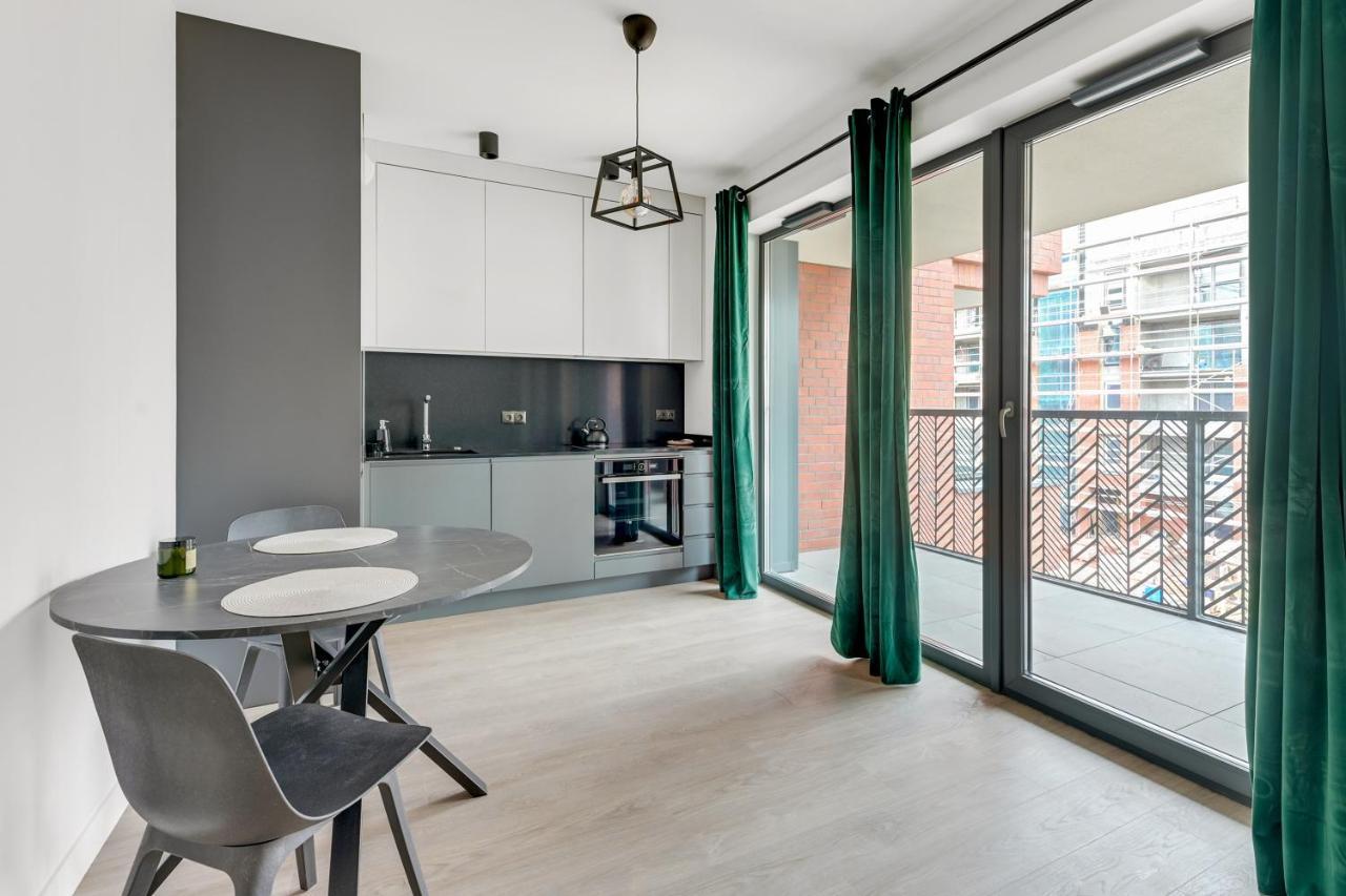 Dom & House - Apartments Old Town Scala กดัญสก์ ภายนอก รูปภาพ